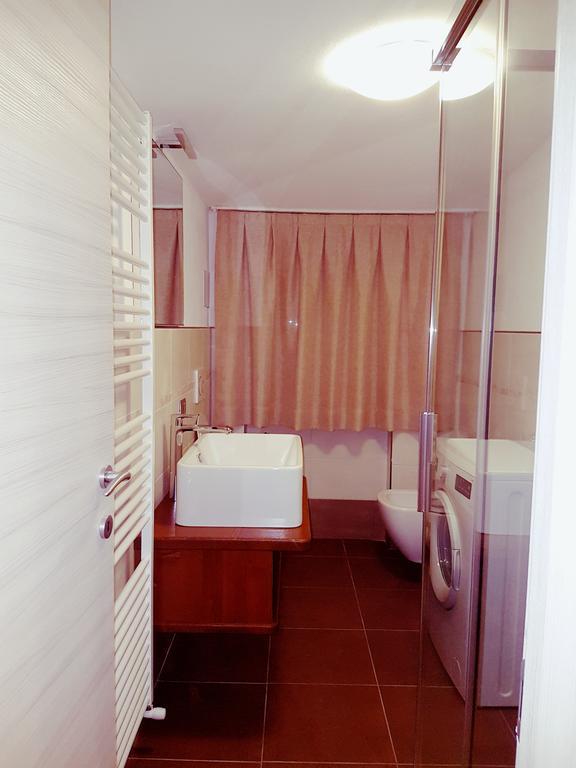 Apartment San Colombano Sant'Antonio  エクステリア 写真